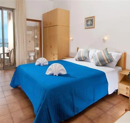 Usa Hotel 3*